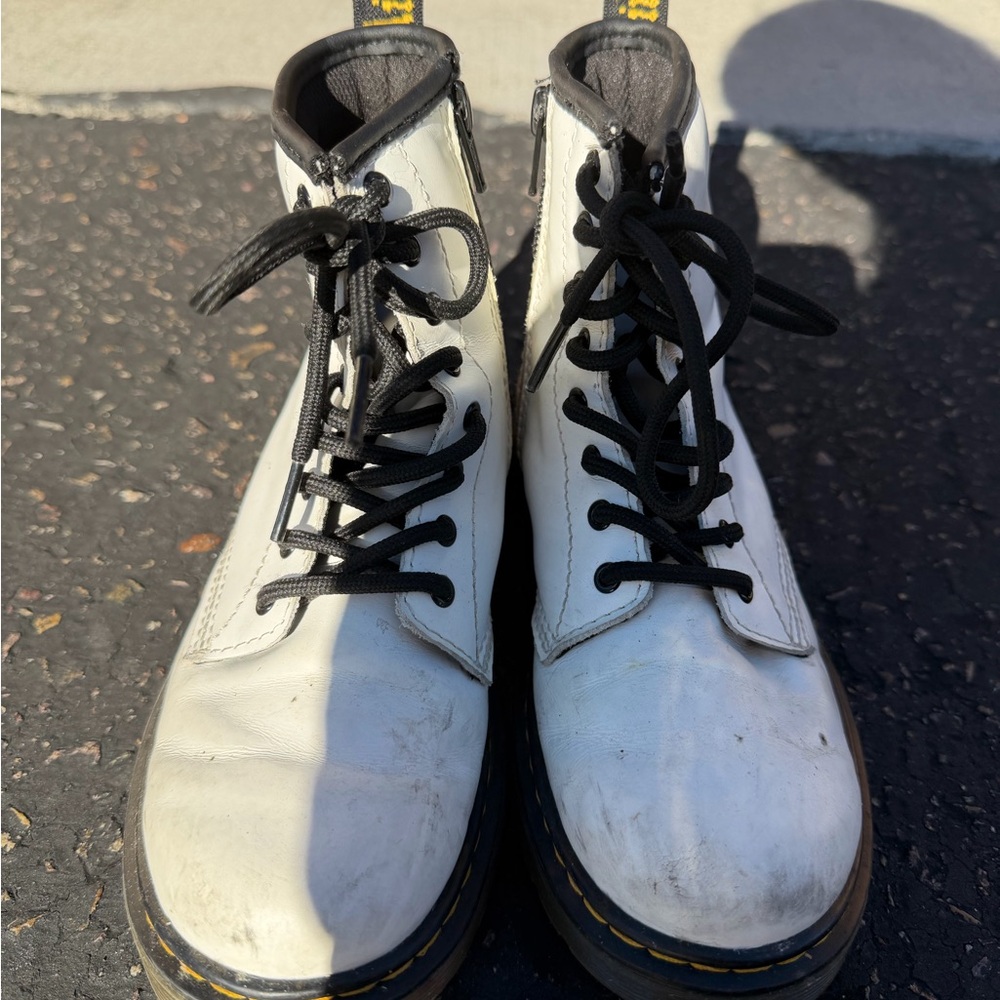 Dr. Martens Kids Boots in White and Black